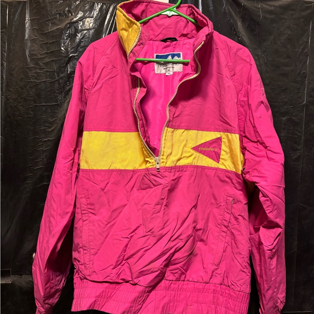 Powder-horn ski jacket, Good shape, size says ML.